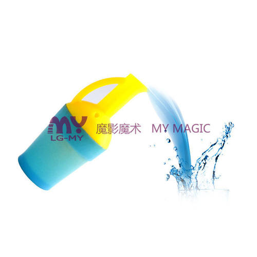 神奇水酒倒不完的 新奇特创意地摊儿童魔术玩具道具近景魔术