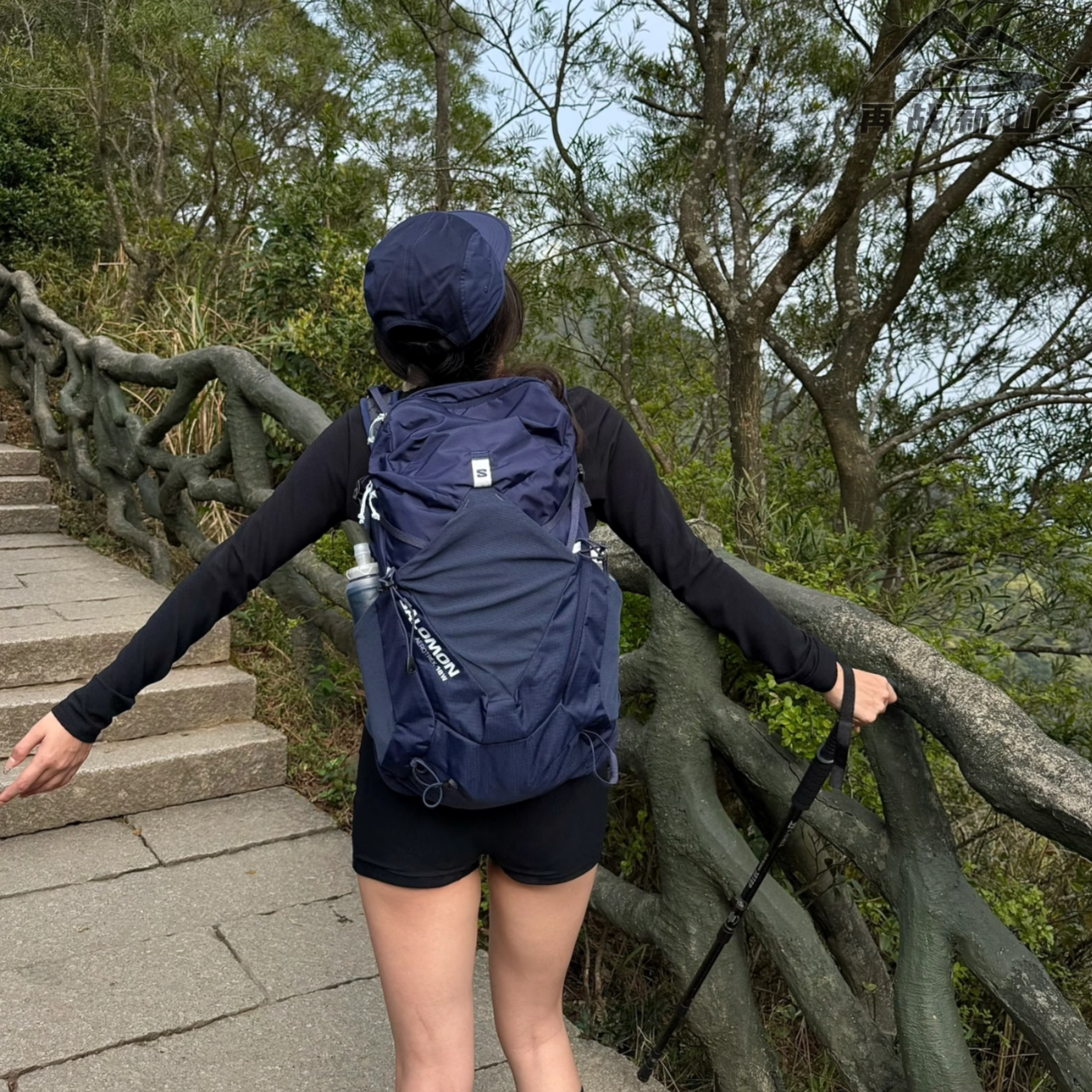 SALOMON萨洛蒙 AEROTRE 18户外重装徒步登山双肩包运动大容量女款