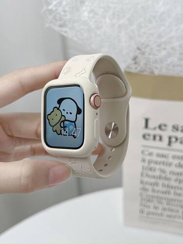 适用苹果iWatch8手表带狗爪硅胶