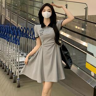 夏甜美气质收腰线显瘦a字短裙子 学院风POLO领黑色连衣裙2024新款