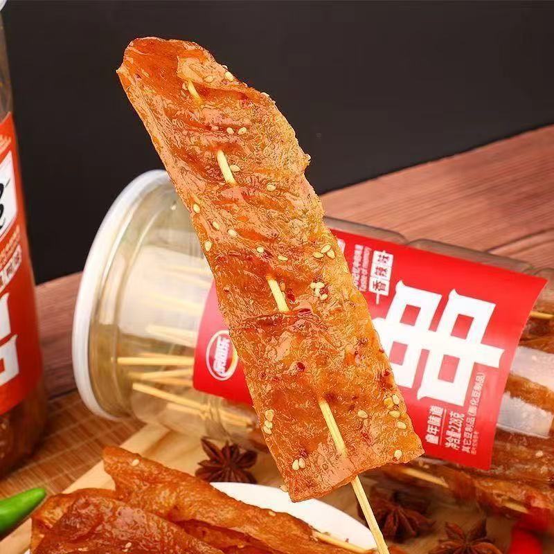 余同乐老式大撸串228克桶装麻辣食品大辣条甜辣味怀旧素食豆制品