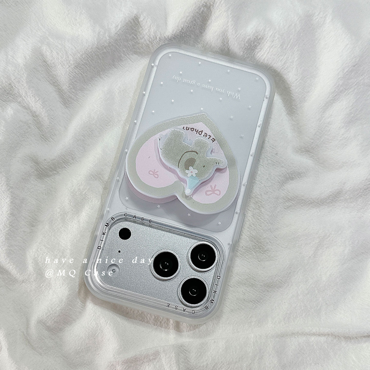 ins简约可爱大象卡通适用苹果17手机壳iPhone17Promax新款16高级感15保护套硅胶防摔全包带支架女款软壳磨砂p