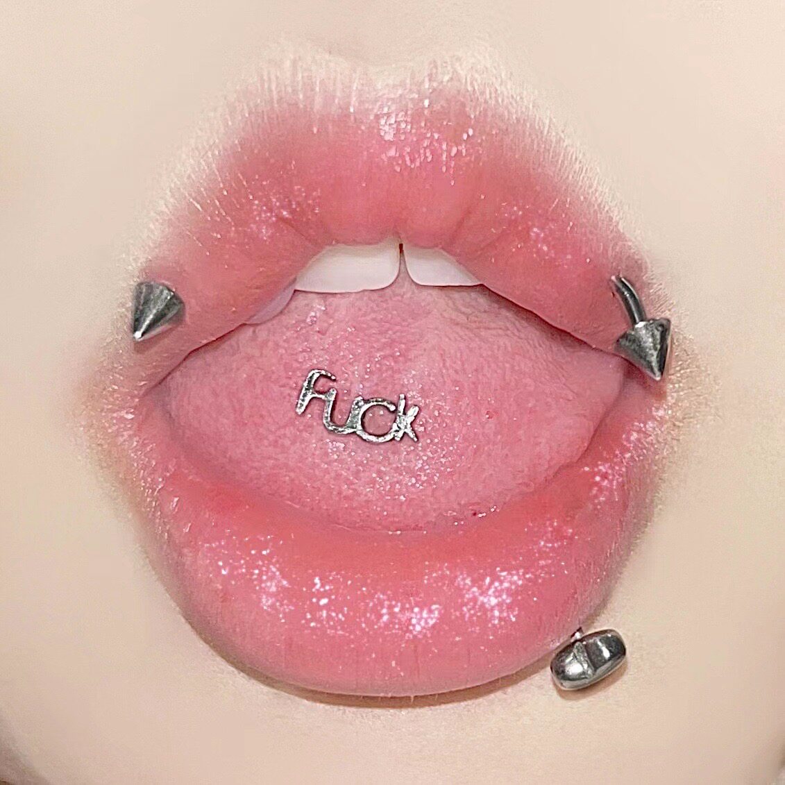 墨刺研究室 新款fuck字母舌钉辣妹ins小众舌头钉舌环欧美穿刺饰品