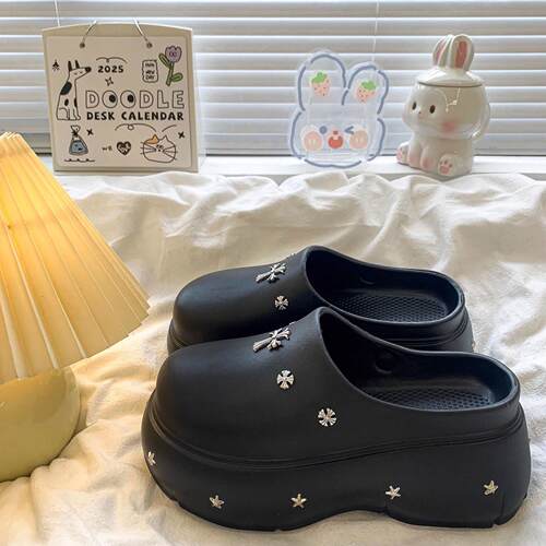 时尚星星铆钉包头拖鞋女春季新款外穿踩屎感厚底增高防滑沙滩女鞋
