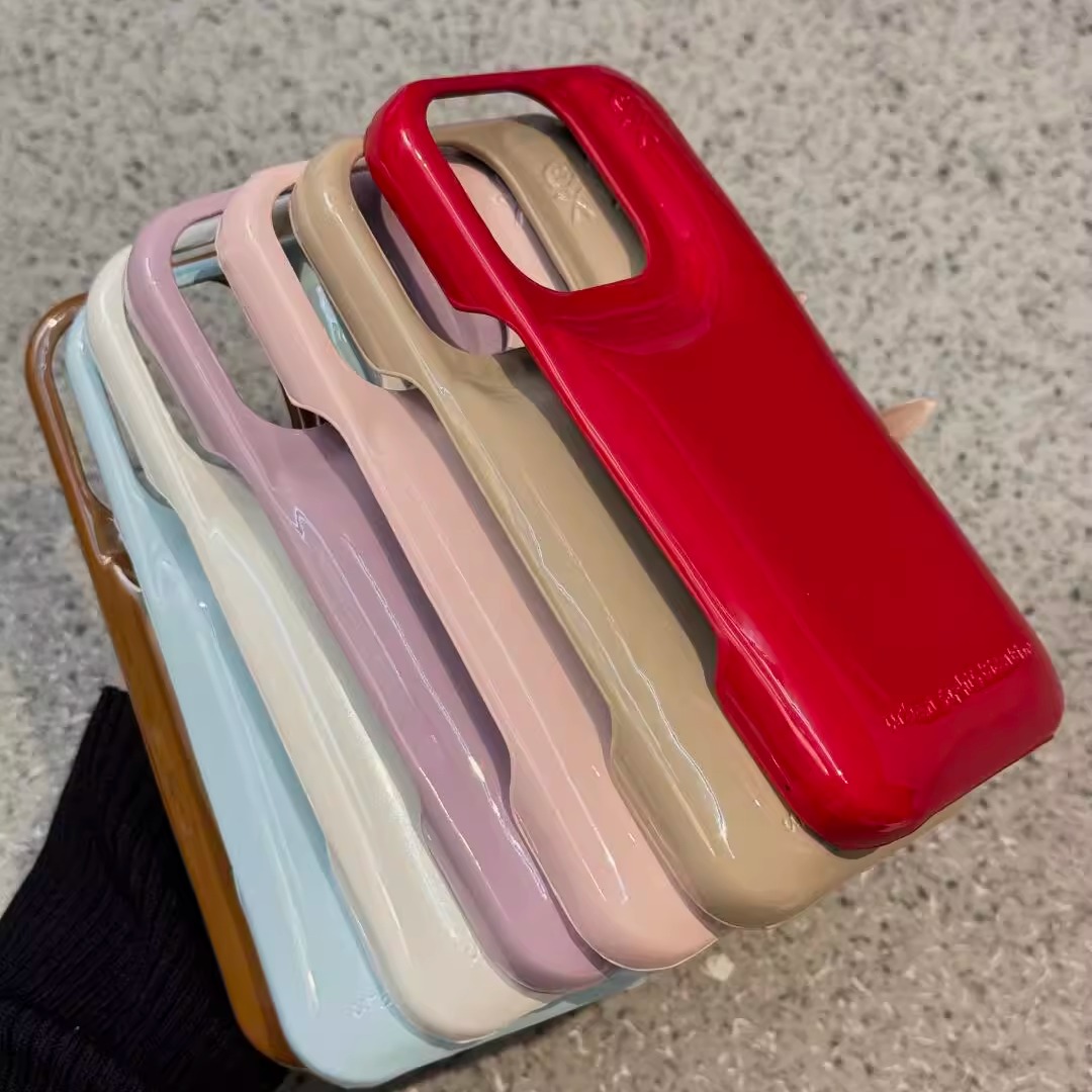 红底英文肥皂壳适用苹果15手机壳16简约iphone17promax皮质新款14pro时尚网红13小众女个性14pm不会撞壳防摔
