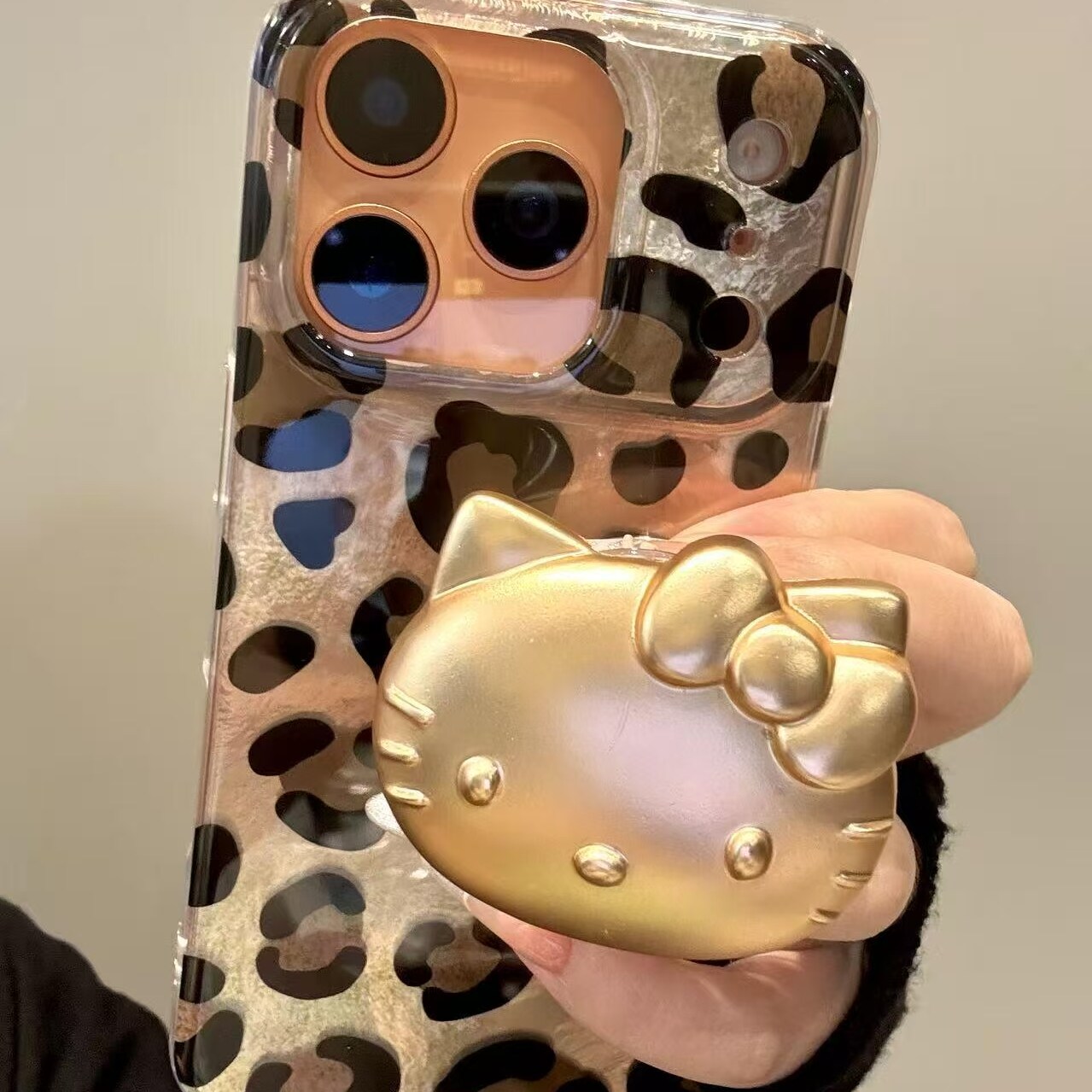 复古镭射锡纸纹棕色豹纹镀金猫咪适用iPhone17promax手
