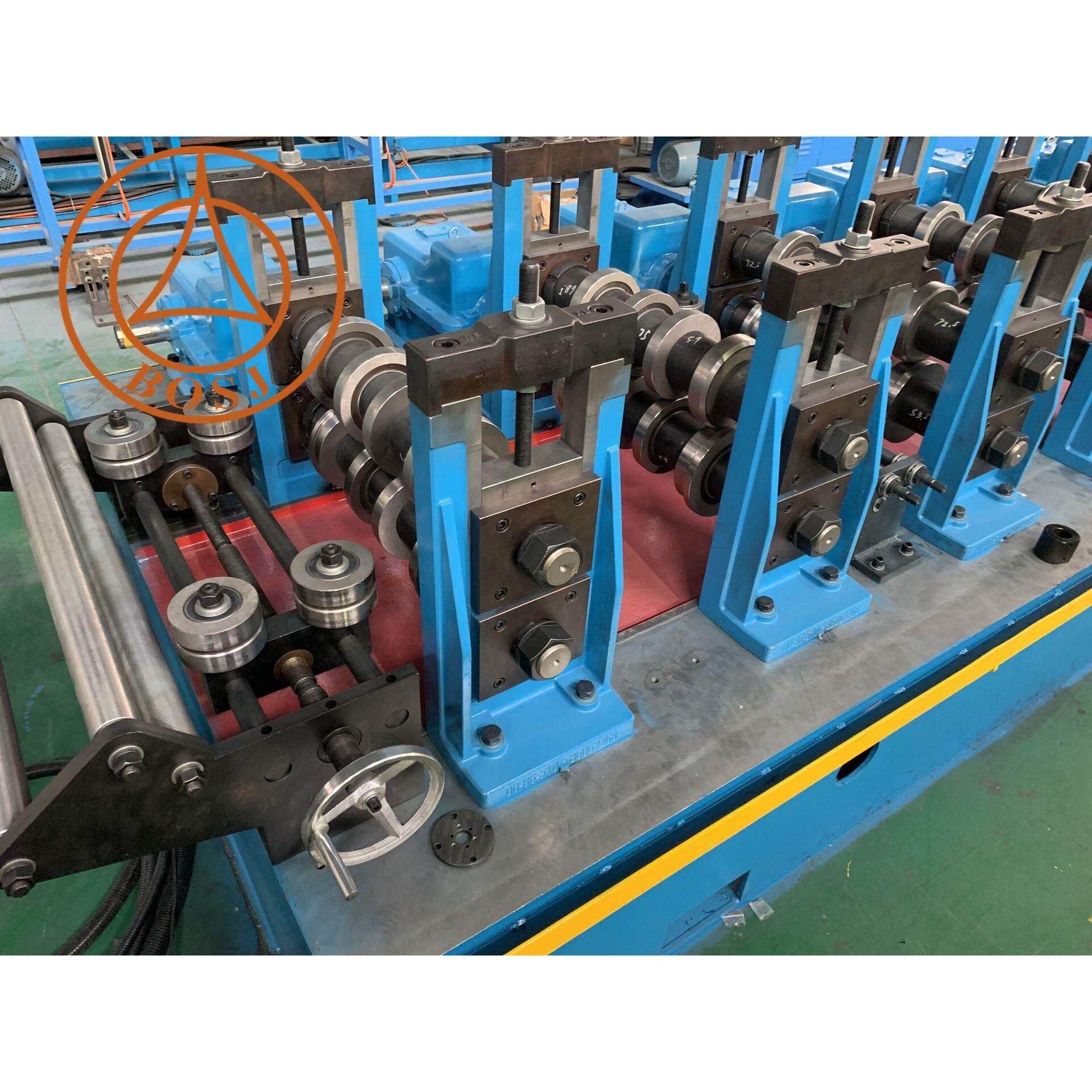 钢跳板成型设备- 钢跳板设备厂家-金属成型机