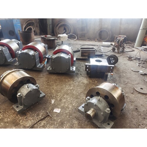 烘干机托轮设备，滚筒回转窑拖轮轴，轴承座铸造厂家