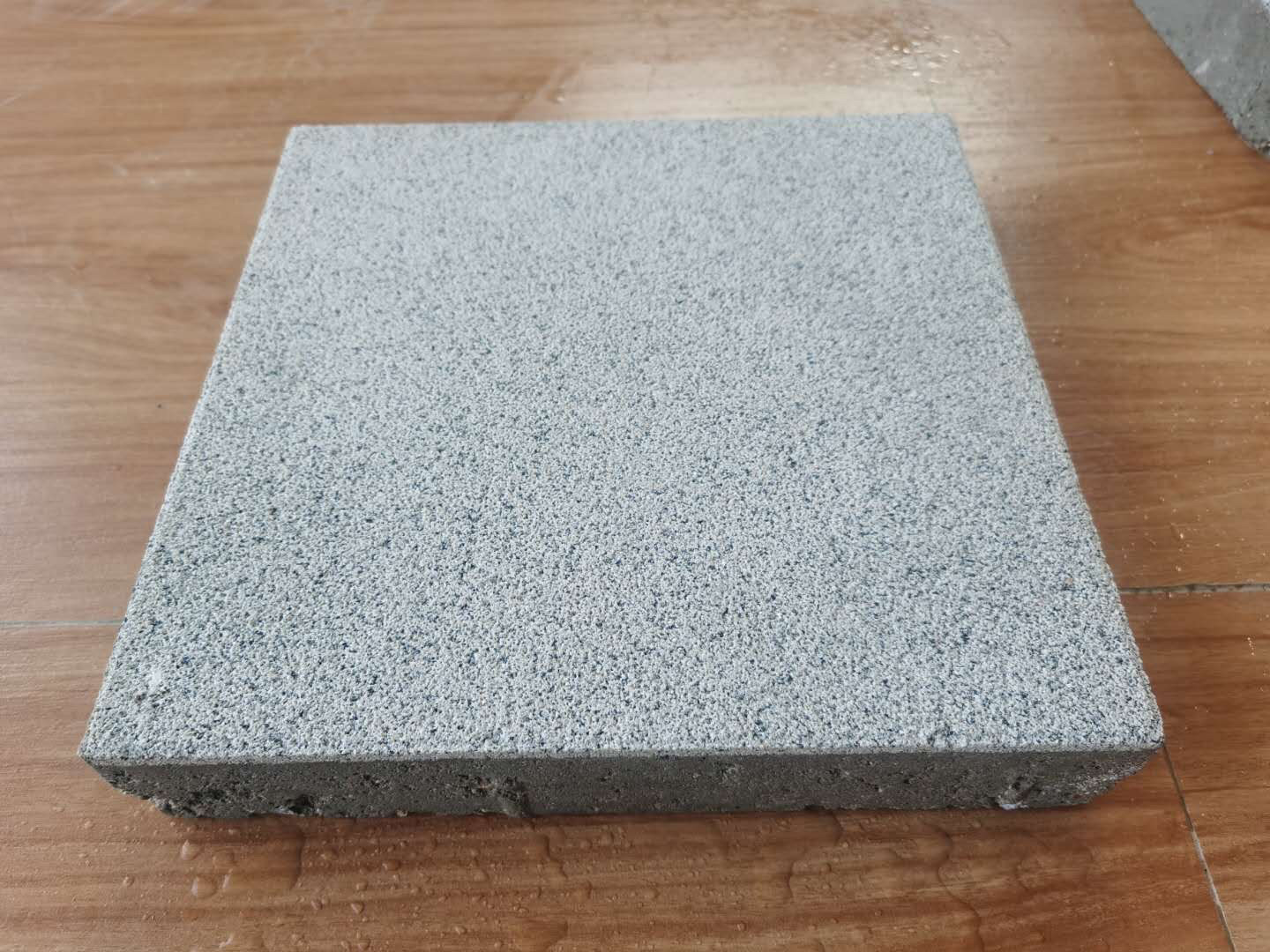 pc透水砖 户外仿大理石芝麻白灰黑仿石材透水砖 荷兰砖 面包砖