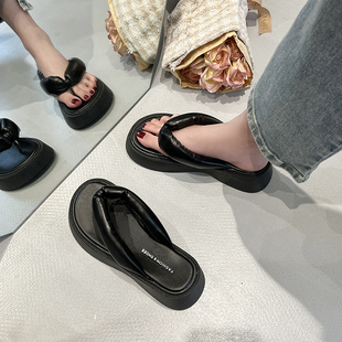 厚底夹脚人字拖鞋 女ins潮2025年新款 夏季 外穿黑色百搭沙滩凉拖鞋
