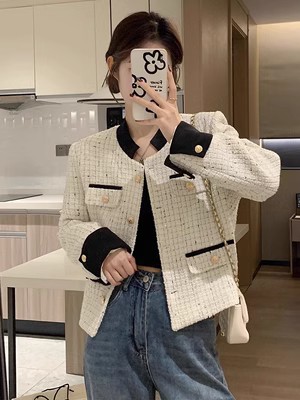 小香风有内里春季法式名媛外套，秋天给自己整上一件贵妇气质的小香风外套-第4张图片-提都小院