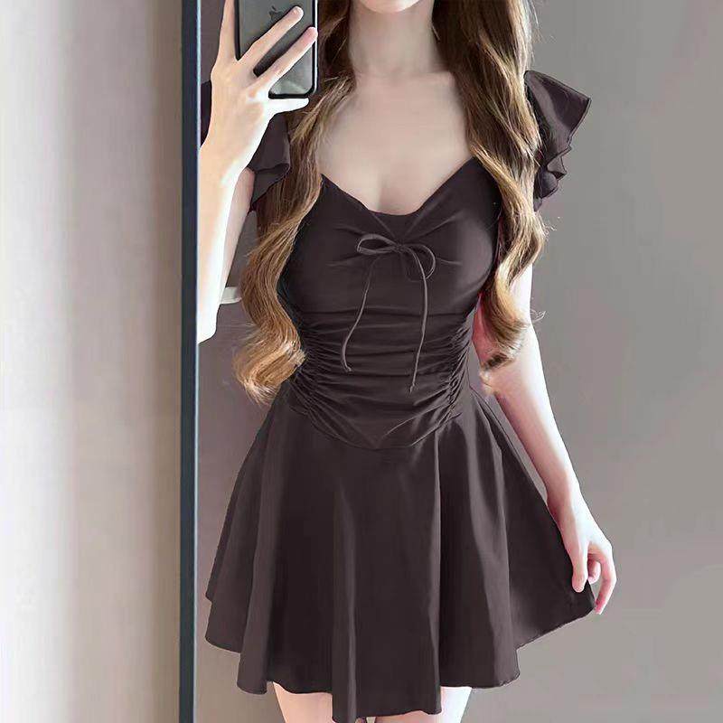 泳衣女款连体纯色甜美裙式保守显瘦修身遮肉遮肚学生温泉泳衣,运动/瑜伽/健身/球迷用品,连体泳衣,淘宝优惠券,粉丝福利购,淘宝优惠卷