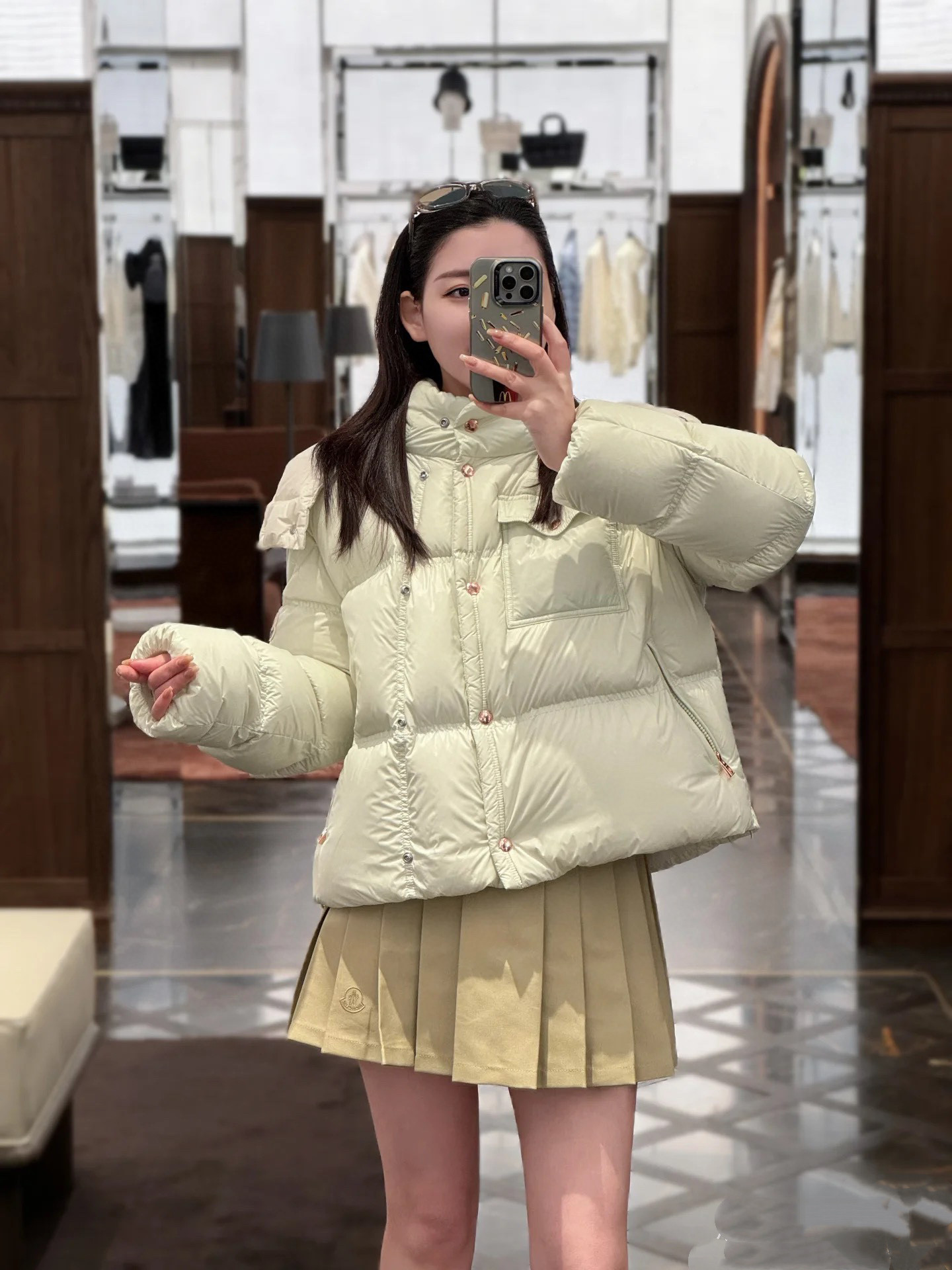 梵音家2025年秋季新款减龄气羽绒服