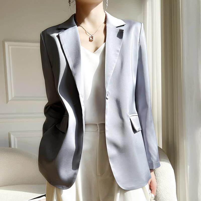 真丝缎面西装外套女2025年春秋季新款桑蚕丝显瘦职业气质西服上衣