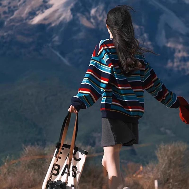 IT UNDER GARDEN 彩色条纹卫衣女秋季宽松显瘦小个子撞色外搭慵懒