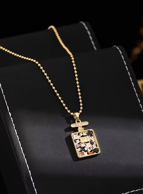 巴黎•设计师香水瓶彩色锆石吊坠耳环项链经典百搭毛衣链手链耳环