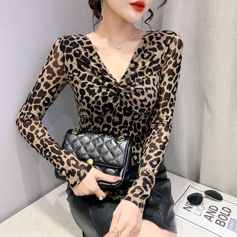 SPYB春秋新款欧货性感V领交叉T恤女长袖时尚豹纹网纱上衣打底小衫