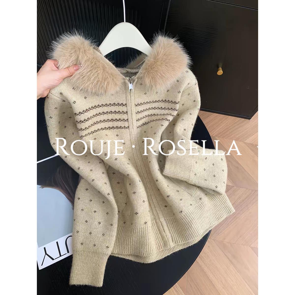 法国Rouje Rosella精致时髦费尔岛连帽毛领拉链针织开衫外套女