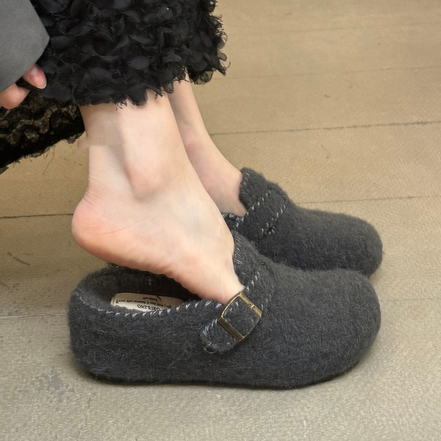 毛呢版内增高加绒保暖勃肯鞋女