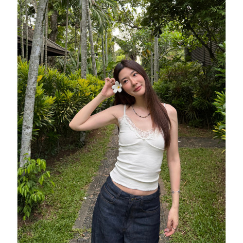 FOCUS ON CC 蕾丝吊带背心