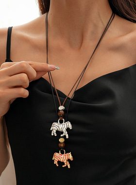 欧美皮革木珠可调节吊坠毛衣链