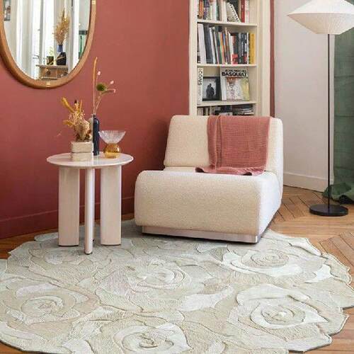 Handmade Cowhide Carpet Flower Round Rug for Bedroom