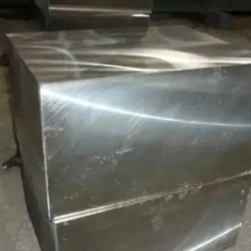 3Cr2NiMo钢是经过预硬处理的高级塑料模具钢 抛光性能好 现货