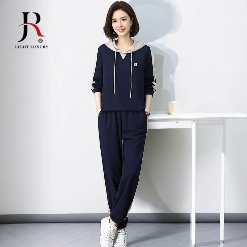 休闲运动套装女早秋季2025年新款休闲减龄卫衣套装洋气女士两件套