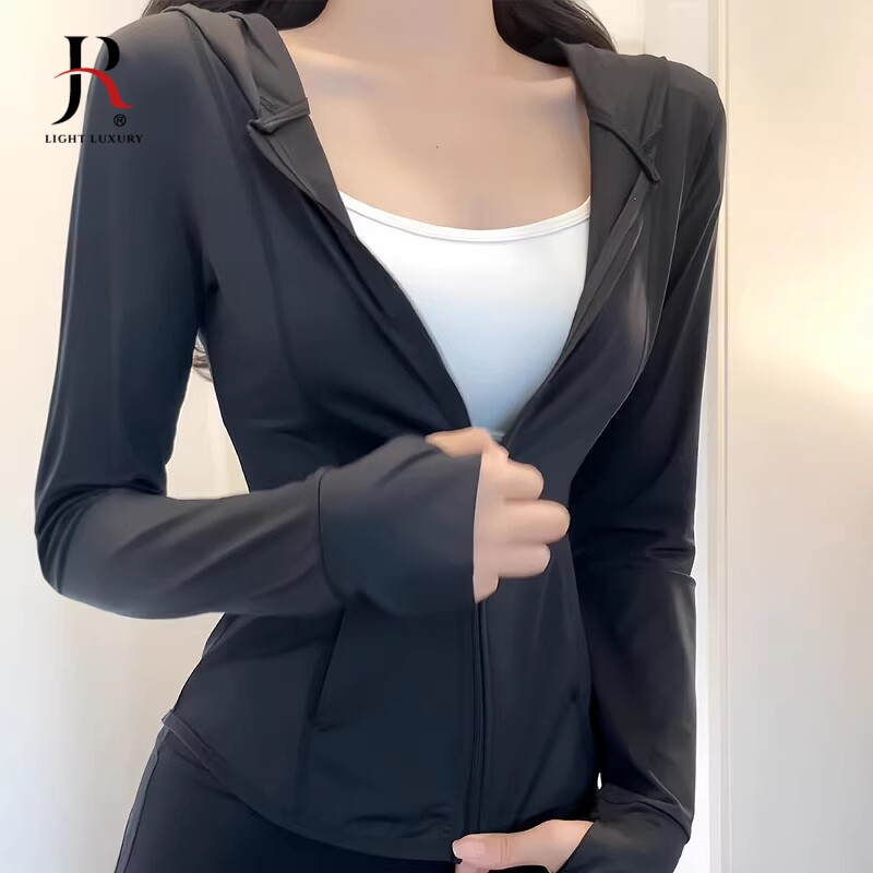 高级感薄款冰丝防晒衣女夏季新款修身显瘦防紫外线防晒服开衫外套