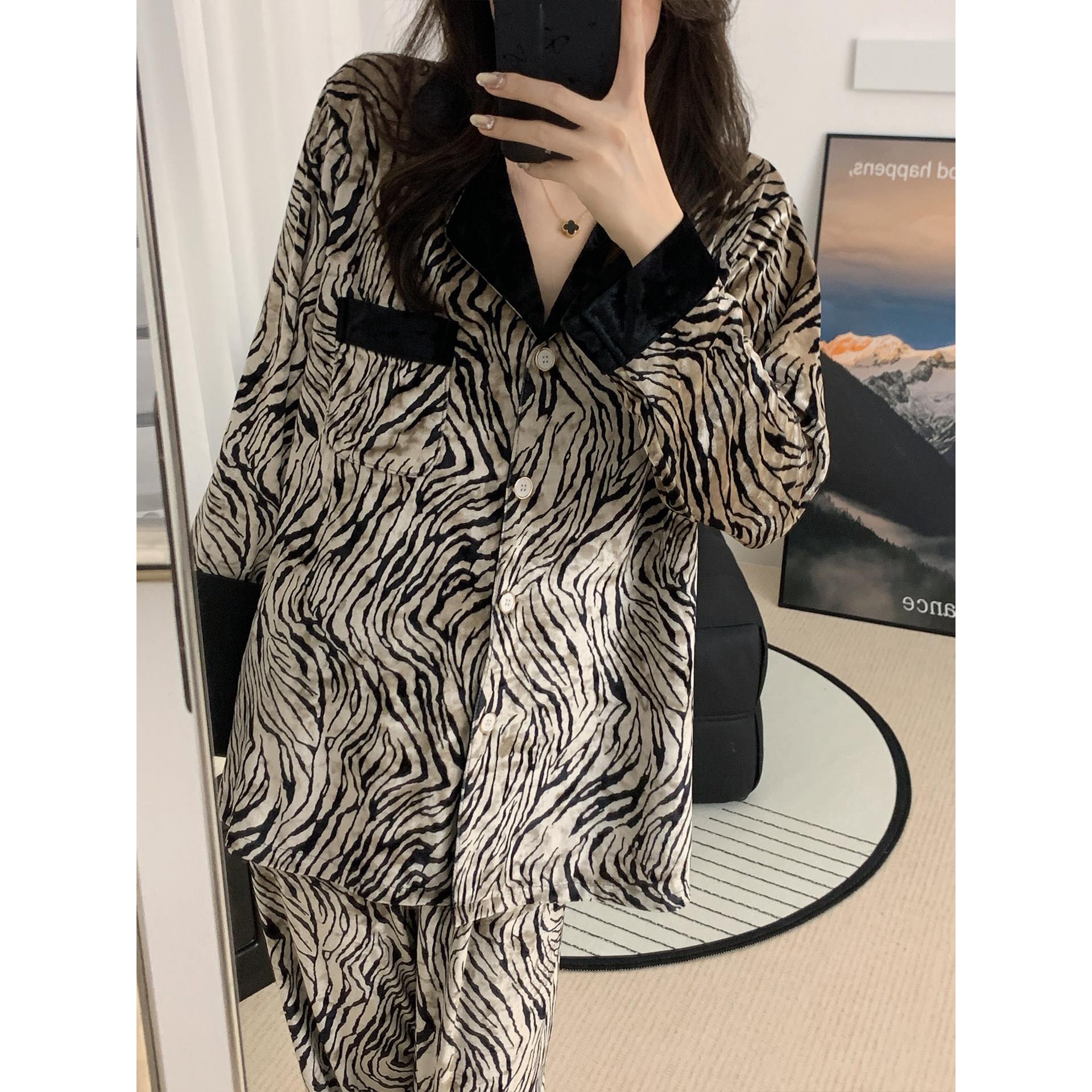 维多利亚金丝绒睡衣女2026