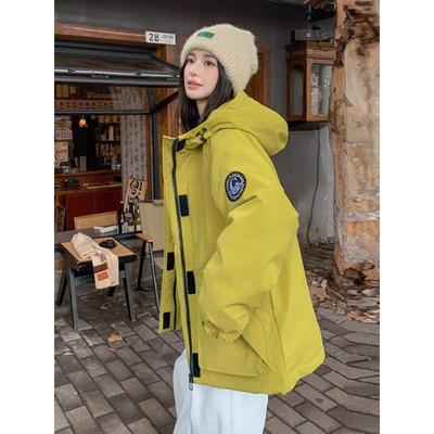 法国罗杰莫克斯绿色夹克羽绒服女子冬季2024小连帽短派克大衣