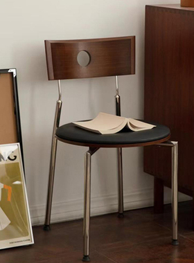 设计师新款轻奢叠放餐椅法式洽谈休闲主人茶桌椅实木靠背饭店椅子