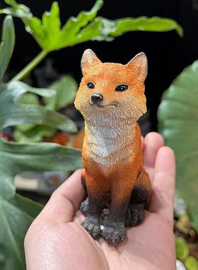 白色狐狸摆件九尾狐多肉摆件无尾巴装饰品树脂材质不掉色不发发霉