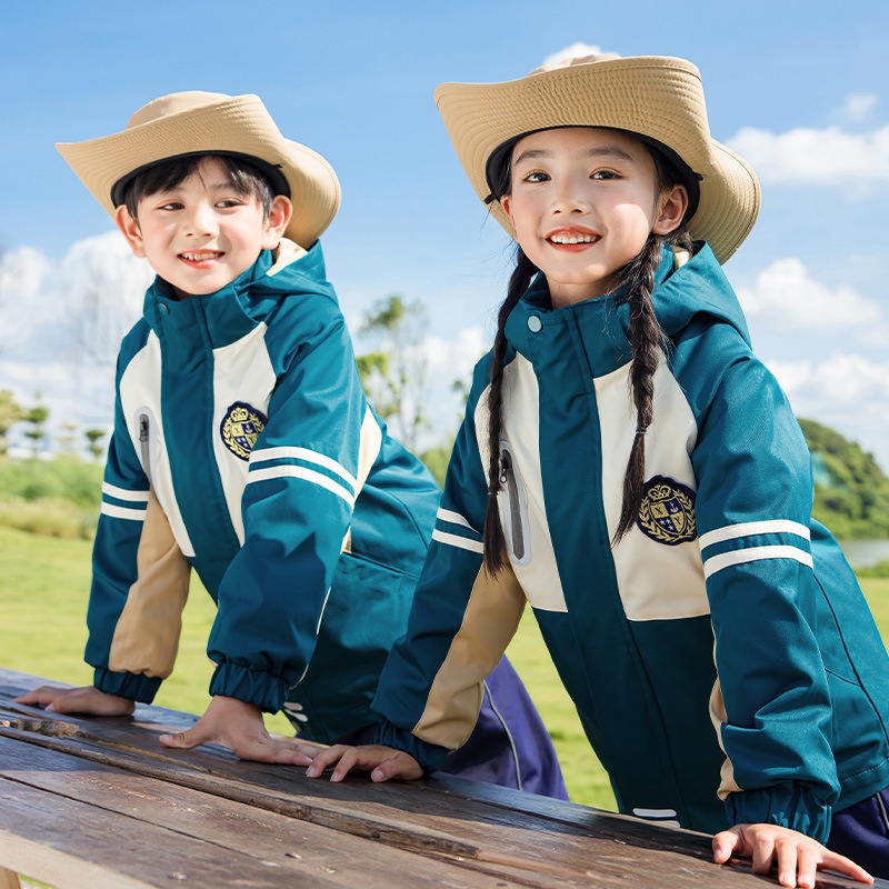 防风幼儿园园服冲锋衣三件套小学生班服冬季儿童校服加绒保暖
