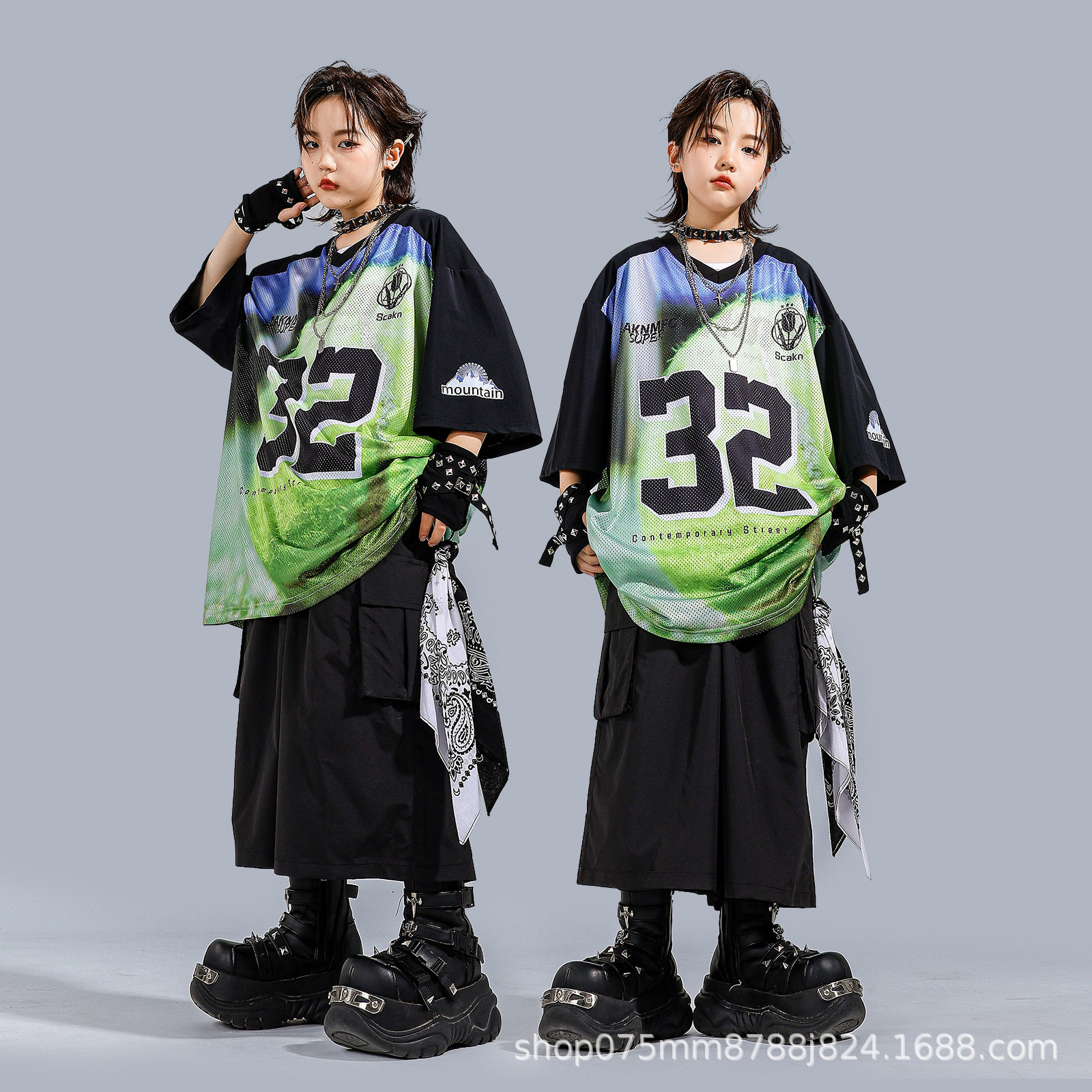 街舞儿童潮服六一男童嘻哈演出服架子鼓女童爵士舞服装少儿表演服