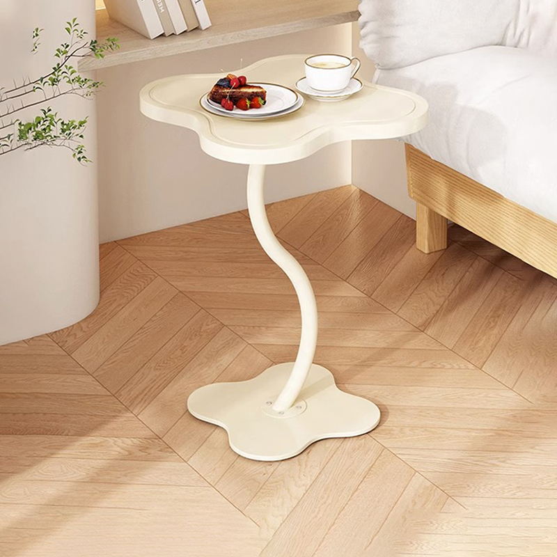 自由星球奶油风大师设计人造板