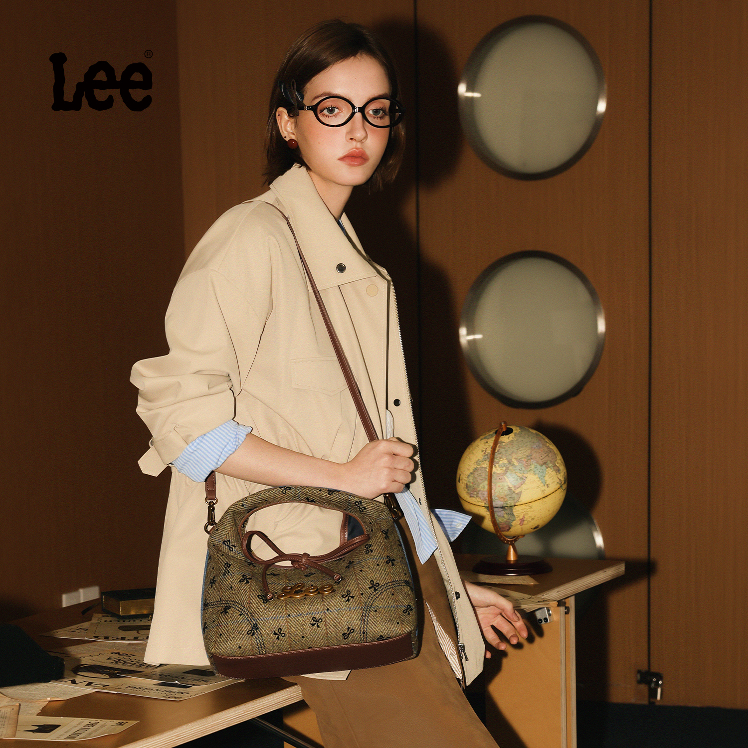 Lee官方新款蝴蝶结斜挎包