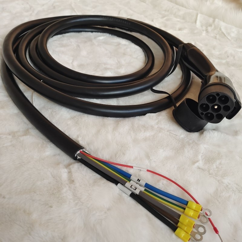 380V三相交流充电桩枪线延长线32A7KW三相充电桩国标通用