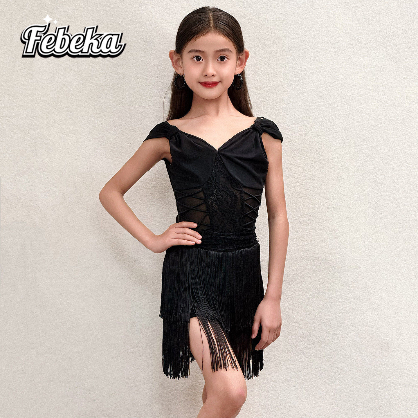 菲贝咔夏季2026新款拉丁舞蹈服少儿女童黑色流苏高级感练功服套装
