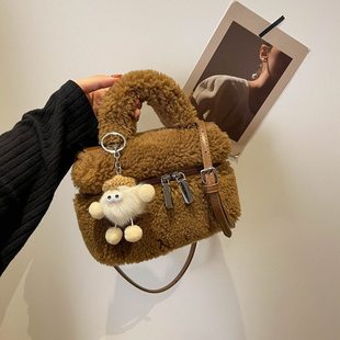 棕色毛绒包冬天羊羔毛绒绒包包女士2024新款时尚手提小方包百搭