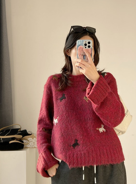 25年秋冬新款马海毛刺绣圆领套头毛衣设计感小众软糯加厚针织上衣
