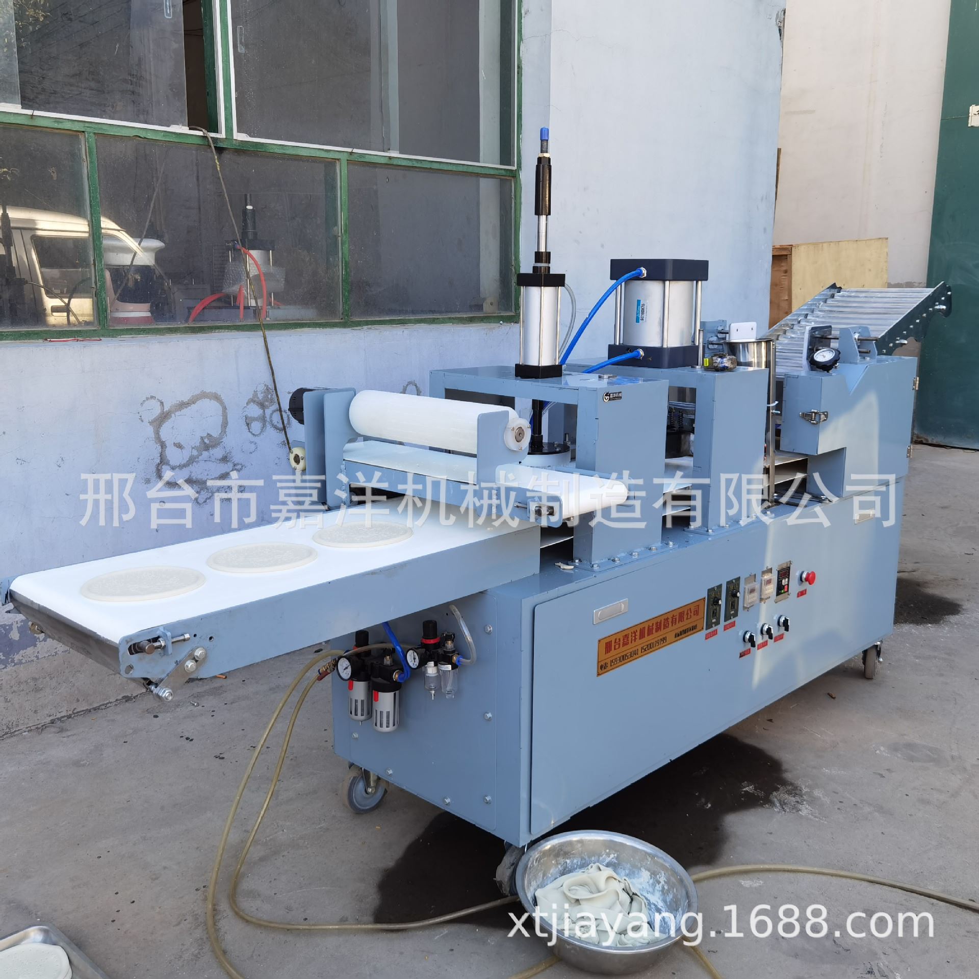 嘉洋厂家自销全自动白吉馍机 商用油酥烧饼成型机 火烧馕饼成型机