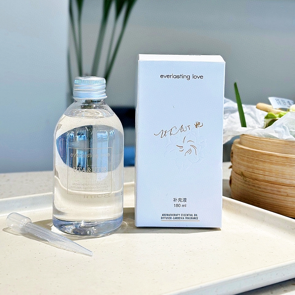 UTA&UT她纯植物栀子花香薰补充液家用室内持久留香车载香氛补充液