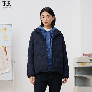 MIIWII末未25冬藏青色连帽菱格纹绗缝羽绒服通勤短款外套R254309