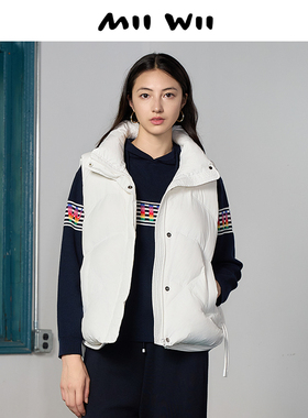 末未MIIWII2023冬白色羽绒马夹R234143女士