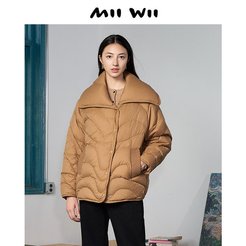 MIIWII/末·未咖色大翻领短羽绒