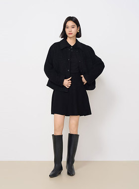 MIIWII末未24冬黑色呢料翻领短款通勤外套廓形小香外套女W244413