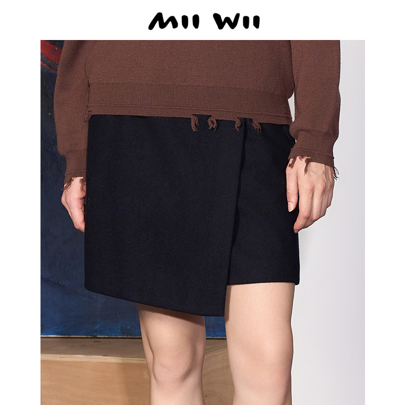 MIIWII/末·未深藏青色羊毛短裙
