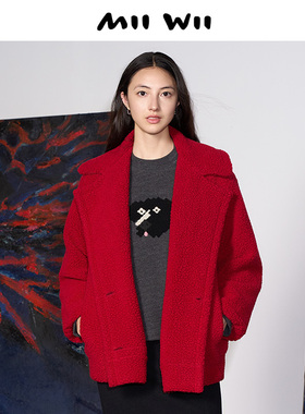 【断码清仓】末未MIIWII23冬红色羊毛羊羔绒西装领外套女W234531