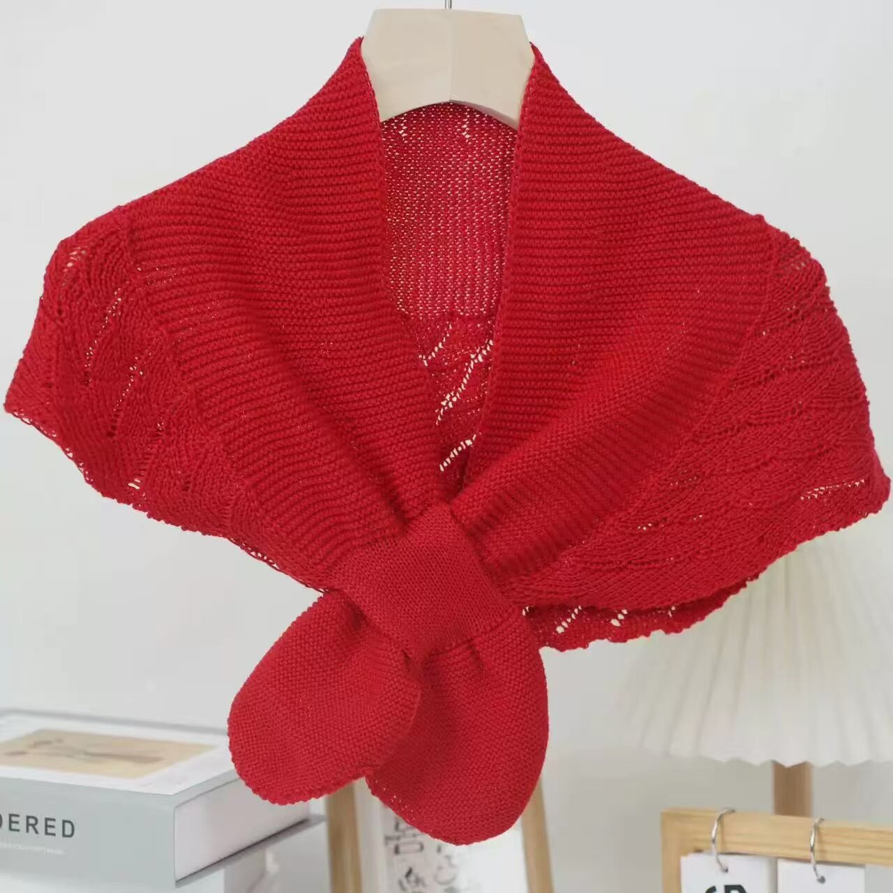 鱼尾纹小披肩女旗袍外搭夏季配裙子薄款护颈椎空调房针织圆角护肩